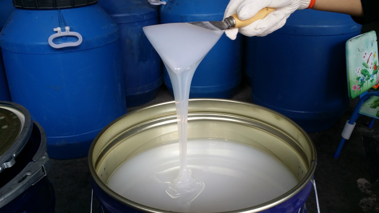 工業(yè)級(jí)模具硅膠膨脹怎么辦 ？