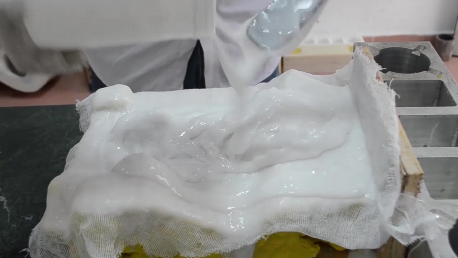 模具硅膠刷模如何使用，有什么需要注意的 ？